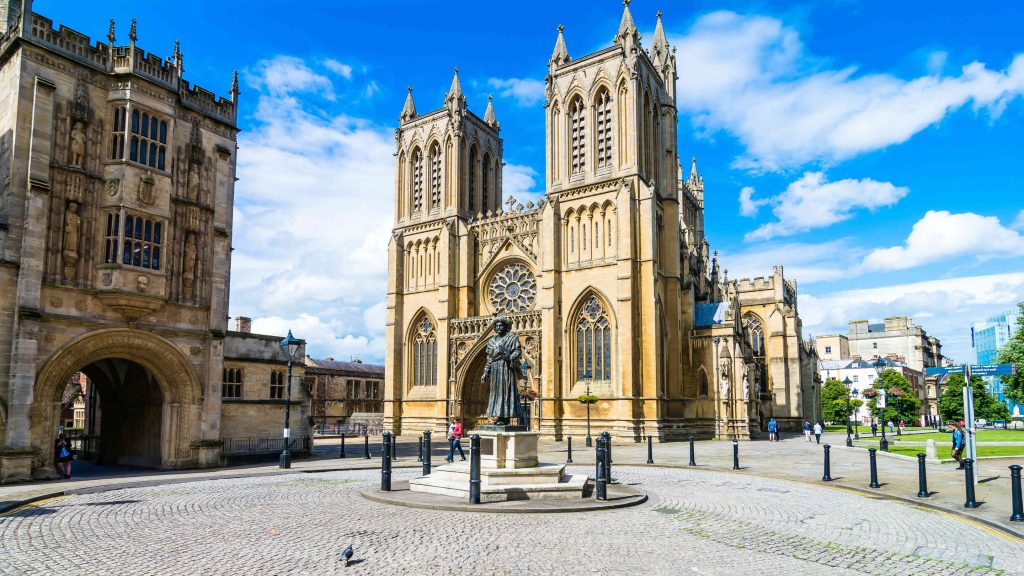 Jak rezerwować <span> Lotnisko Bristol – Bristol centrum  – Bath</span>