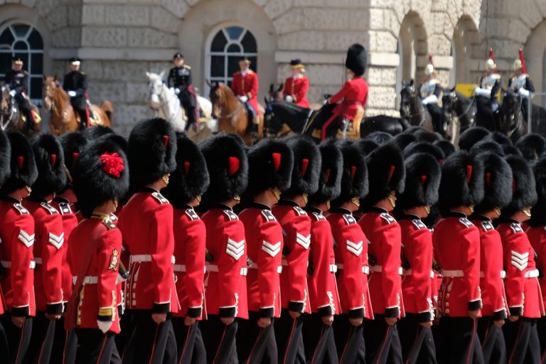 Trooping the Colour 2026: cómo llegar a Londres sin problemas