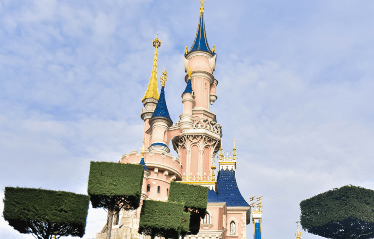 Wie man von Charles de Gaulle nach Disneyland Paris kommt: Der einfachste Weg mit Terravision