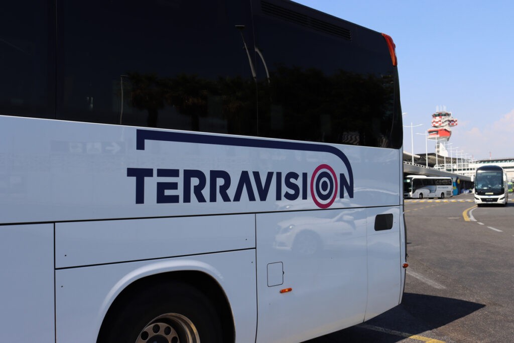Bus Gatwick Airport – London