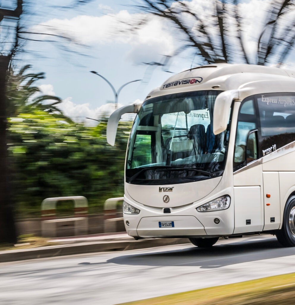 Bus Girona Airport – Costa Brava <font size="2">(door to door)</font><br><font size="2">(Lloret de Mar, Calella, Pineda de Mar, Santa Susanna, Malgrat de Mar)</font>
